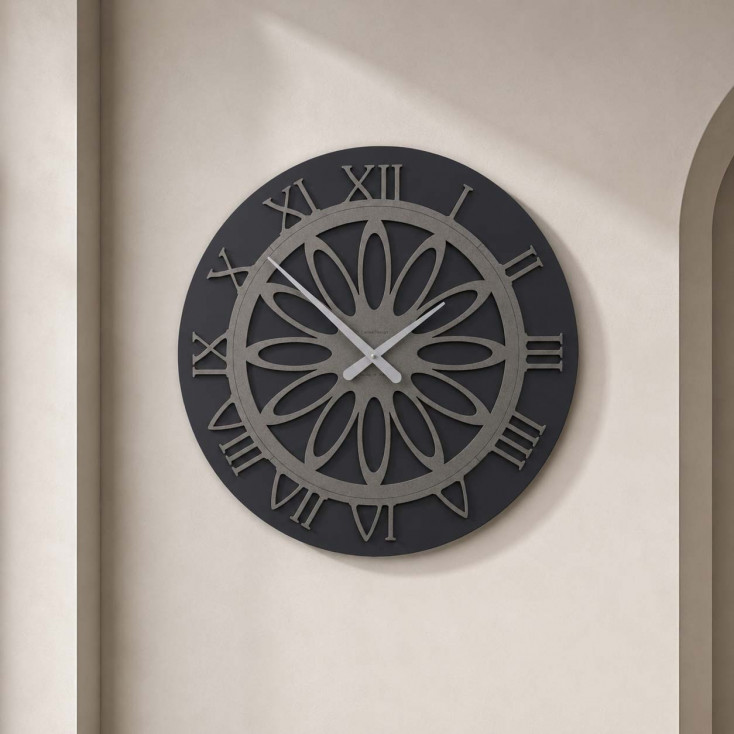 Orologio da parete rotondo in legno dal design moderno ed elegante