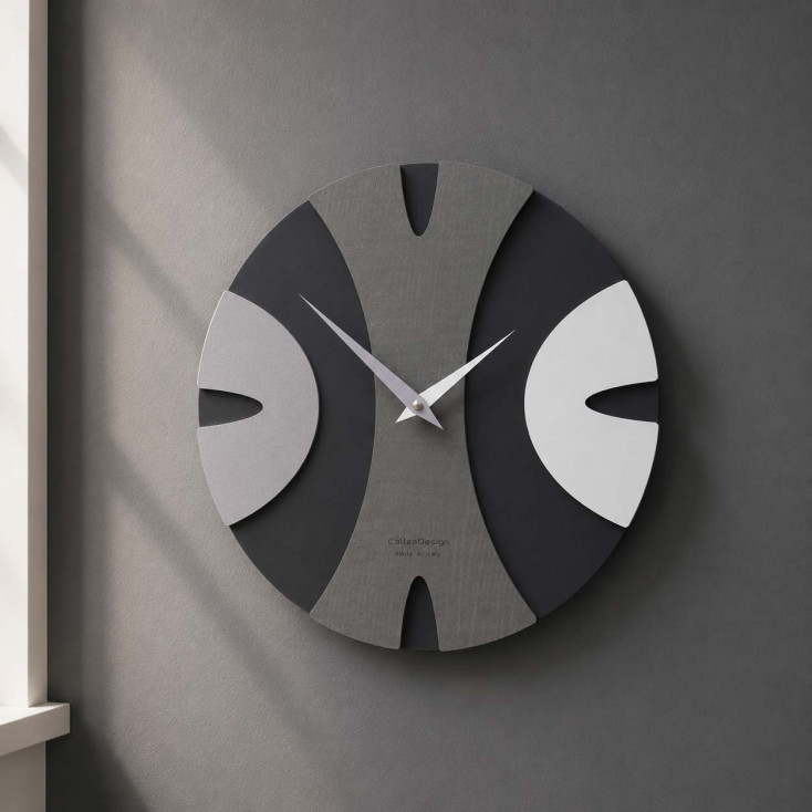 Orologio da parete rotondo in legno dal design moderno ed elegante