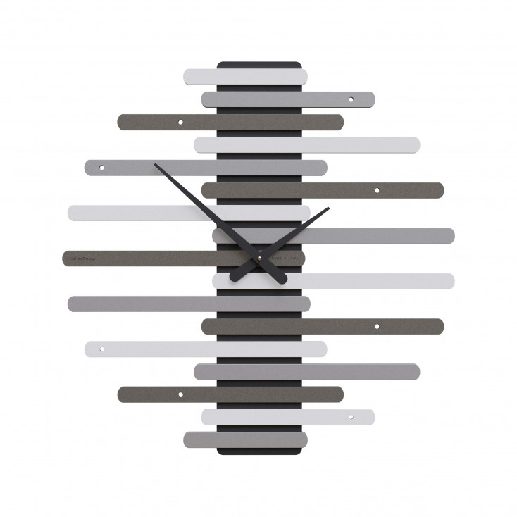 Orologio da parete rotondo in legno dal design moderno ed elegante