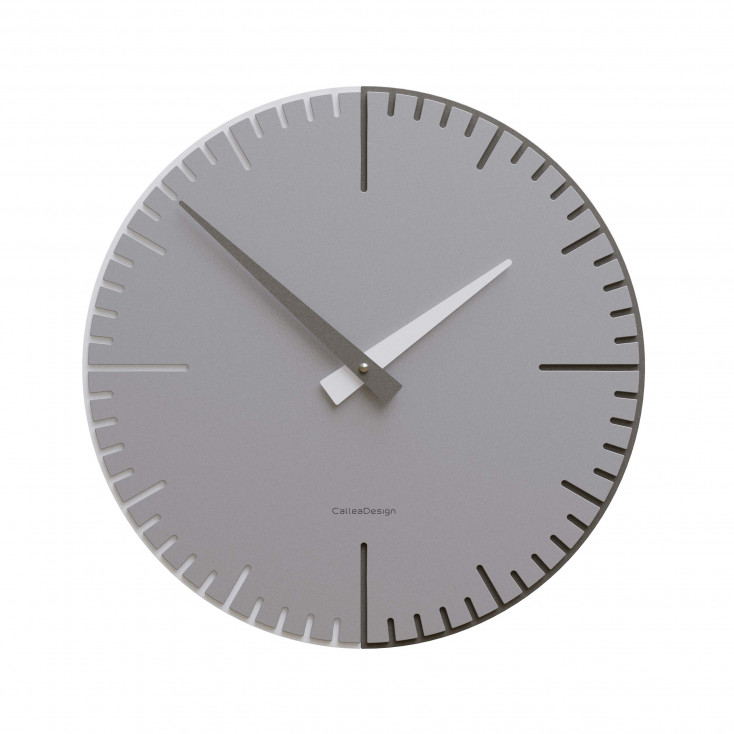 Orologio da parete rotondo in legno dal design moderno