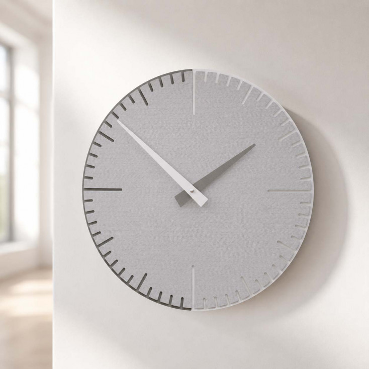 Orologio da parete rotondo in legno dal design moderno