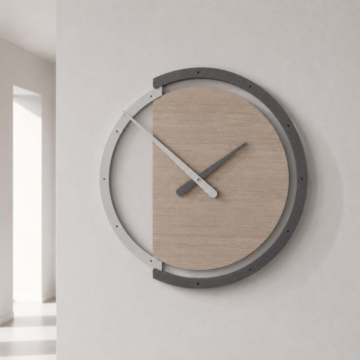 Orologio da parete rotondo in legno dallo stile moderno ed elegante
