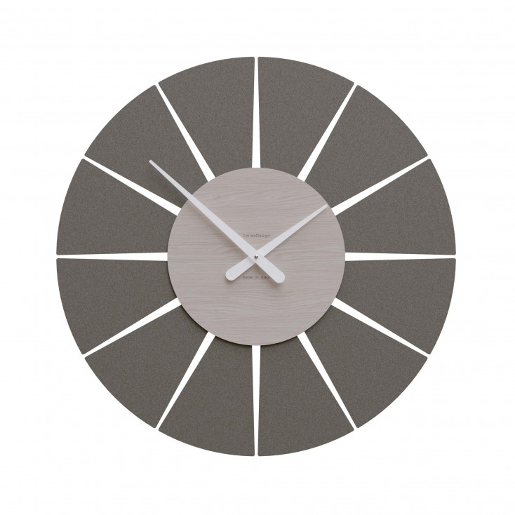 Orologio da parete rotondo medio dal design moderno ed elegante