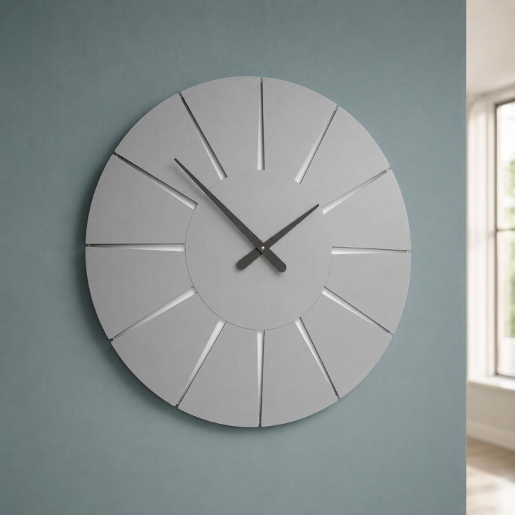 Orologio da parete rotondo medio dal design moderno ed elegante