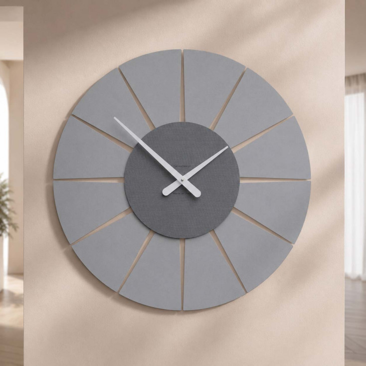 Orologio da parete rotondo medio dal design moderno ed elegante