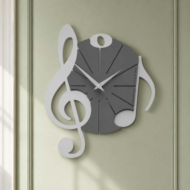 Orologio da parete dal design moderno in legno