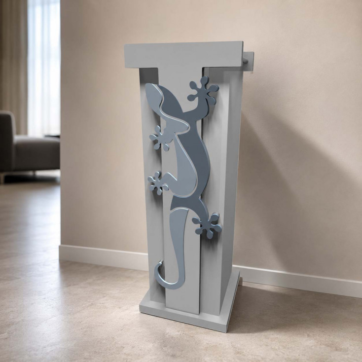 Portaombrelli dal design originale in legno