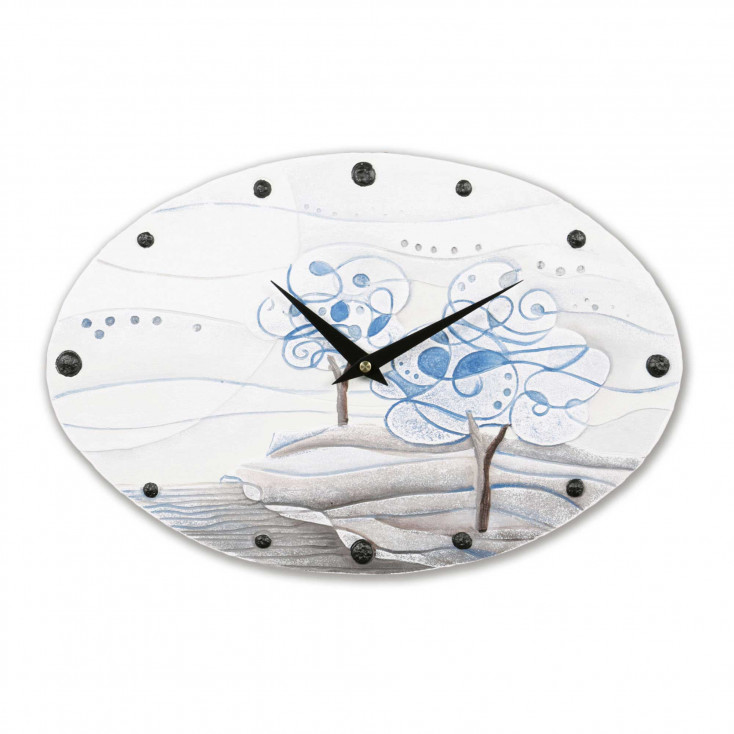 Orologio da parete ovale in cartapietra con lavorazione artistica