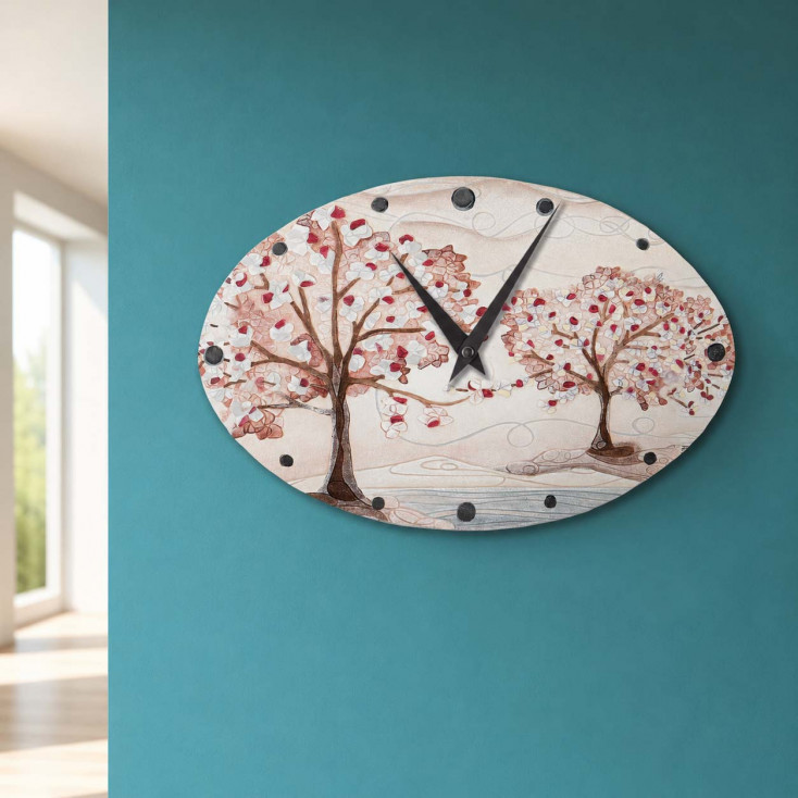 Orologio da parete ovale con Bassorilievo con retro in legno massello