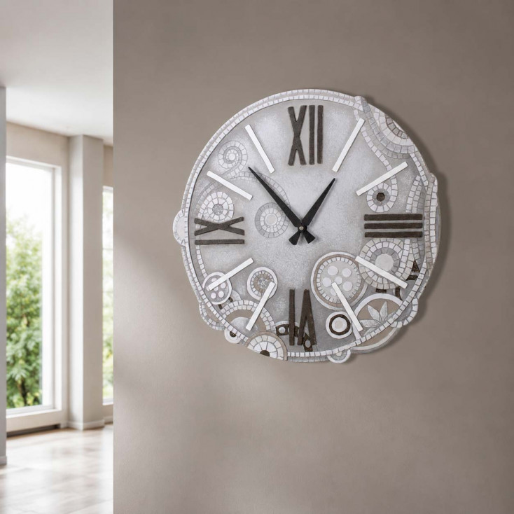 Orologio da parete rotondo medio con bassorilievo con retro in legno massello