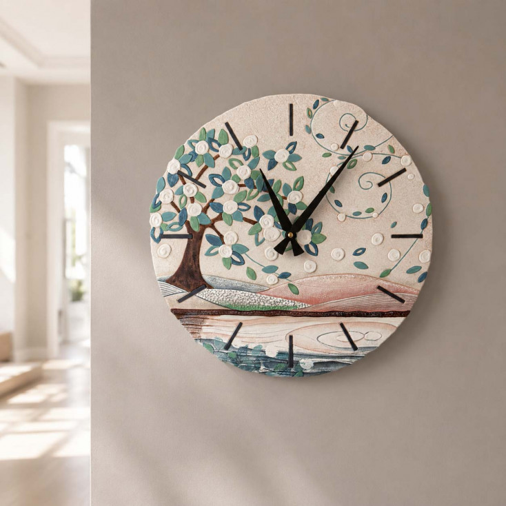 Orologio da parete rotondo piccolo con bassorilievo con retro in legno massello