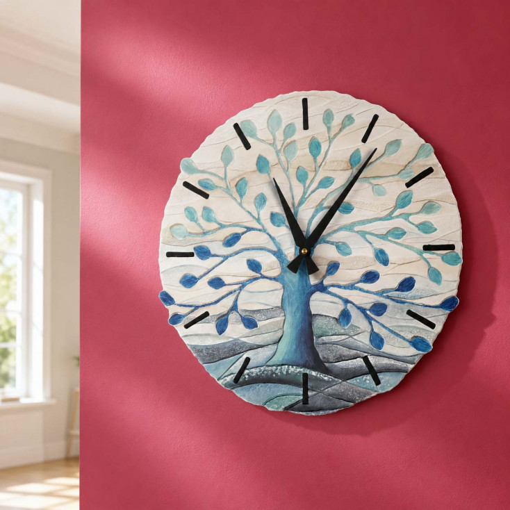 Orologio grande con bassorilievo con retro in legno massello
