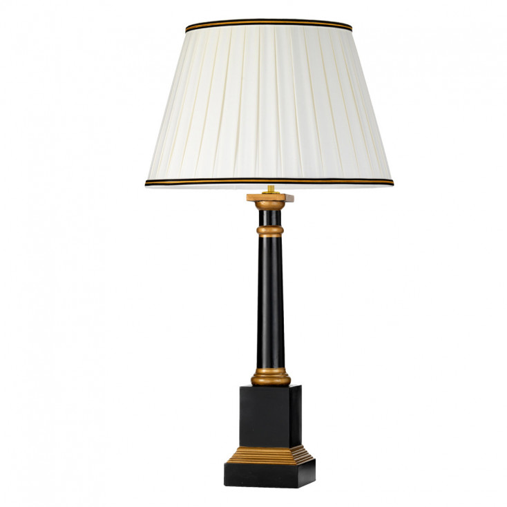 Lampada da tavolo in legno con paralume in tessuto dal design contemporaneo