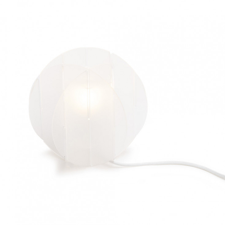 Abat-jour di design sferica a lamelle in plexiglass