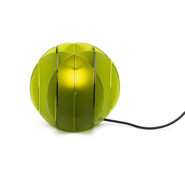 Abat-jour di design sferica a lamelle in plexiglass
