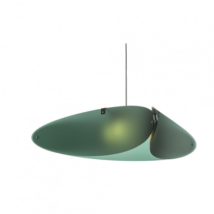 Lampada a sospensione dal design modeno con diffusore in plexiglass grande