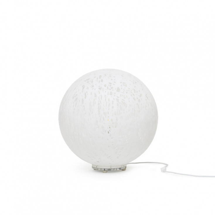 Lampada da terra con base in metallo e diffuosre a boccia grande in plexiglass