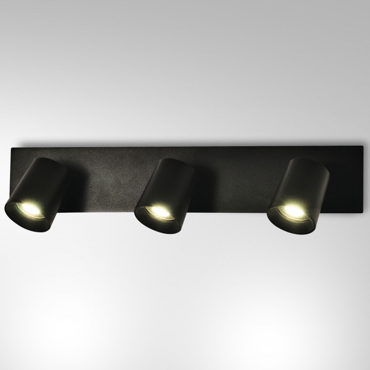 Applique da parete con triplo faretto orientabile dal design moderno