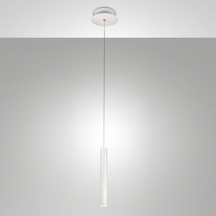 Illuminazione a sospensione singola a LED con diffusore dalle linee moderne