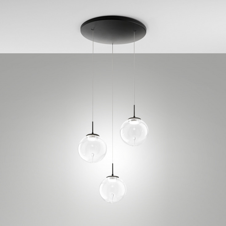 Lampada a sospensione rotonda a LED con 3 diffusori in vetro