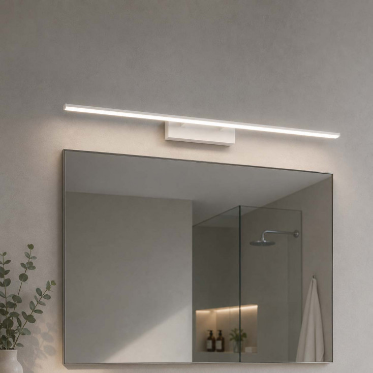 Lampada da parete grande a LED con struttura in metallo in stile moderno