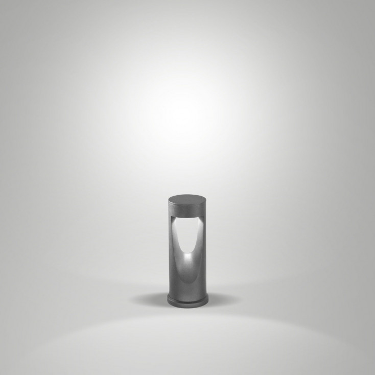 Lampioncino da giardino a LED da esterno in allumnio dal design moderno