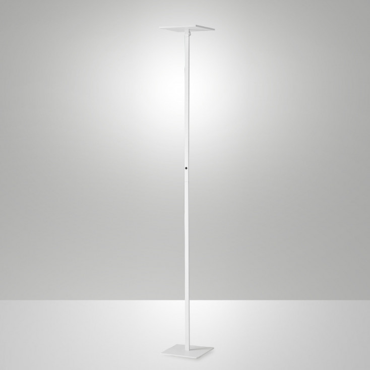 Piantana a led moderna con struttura in alluminio e diffusore orientabile