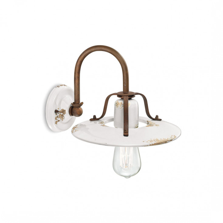 Applique da parete in metallo con diffusore in ceramica dal design industrial