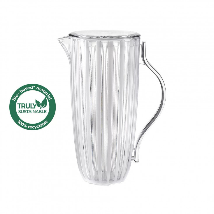 Caraffa per acqua in bio-plastica dal design moderno
