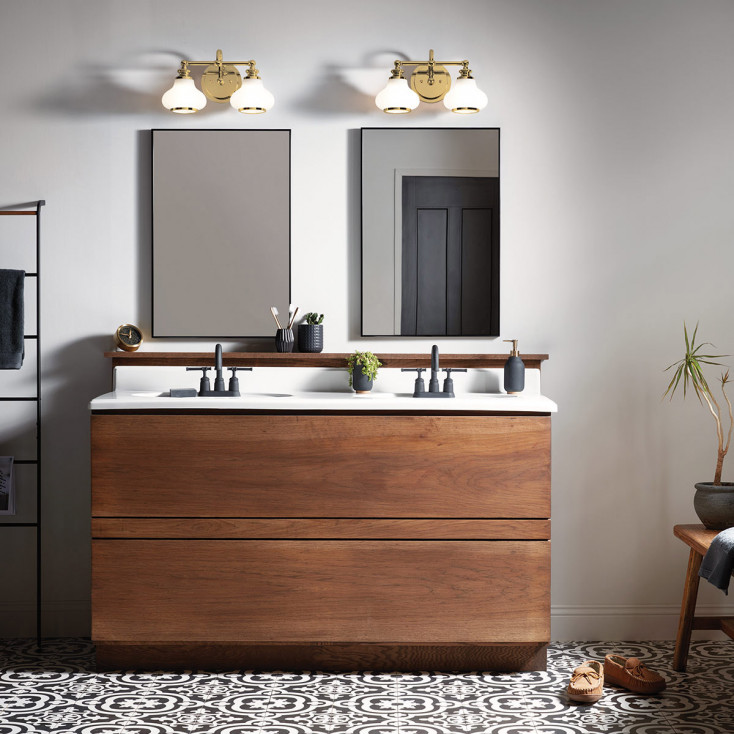 Lampada da parete a LED per bagno in acciaio con doppio diffusore in vetro