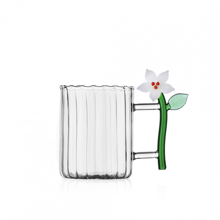 Mug in vetro con fiori di bacche