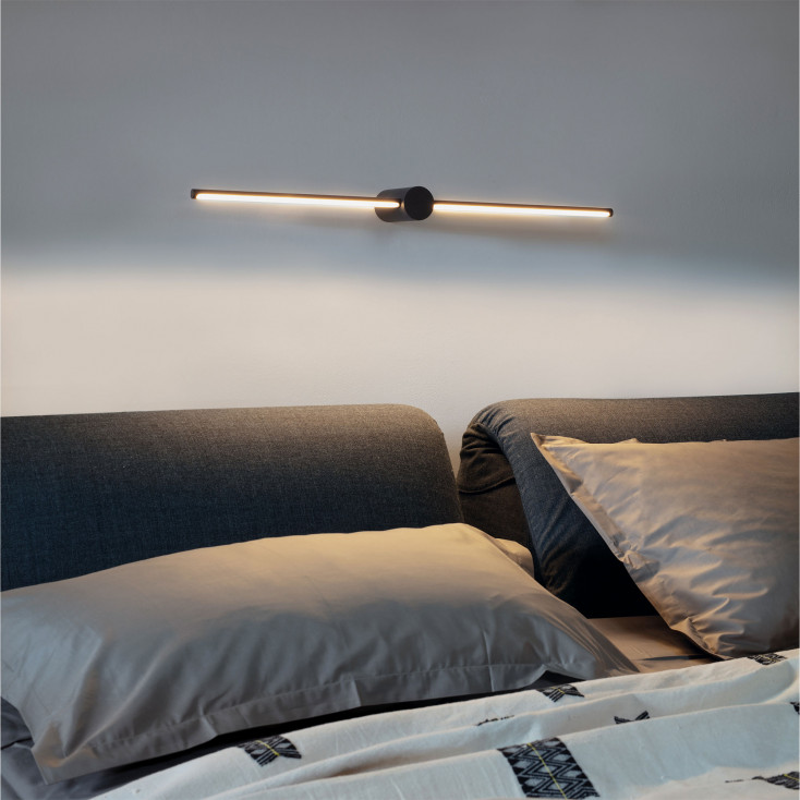 Applique a led con struttura in alluminio dal design moderno