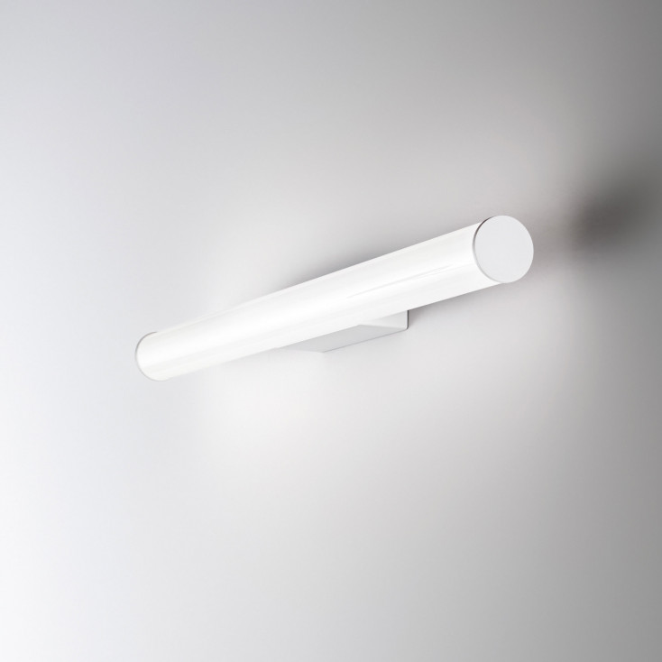 Applique a led media con struttura in alluminio e diffusore in policarbonato