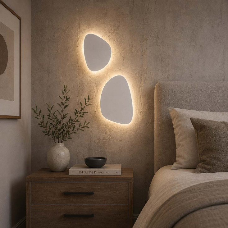 Applique da parete a led con struttura in metallo dal design moderno
