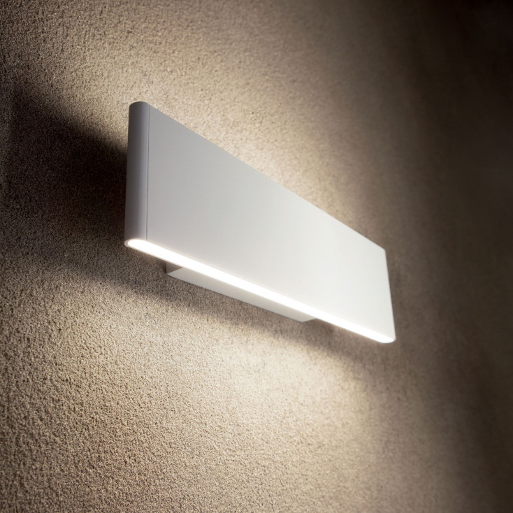 Applique da parete con struttura in alluminio e diffusori in acrilico a led