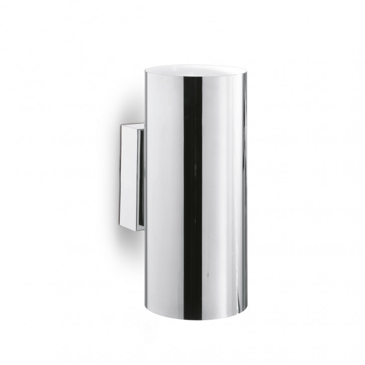 Applique da parete in metallo tubolare dal design moderno