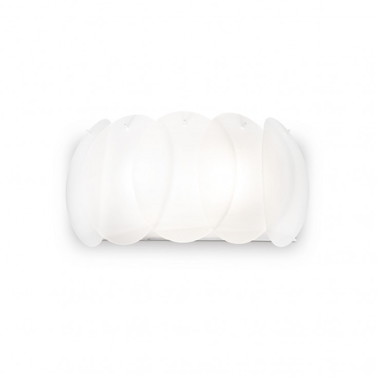 Applique da parete moderna in metallo con diffusore in lastre di vetro acidato