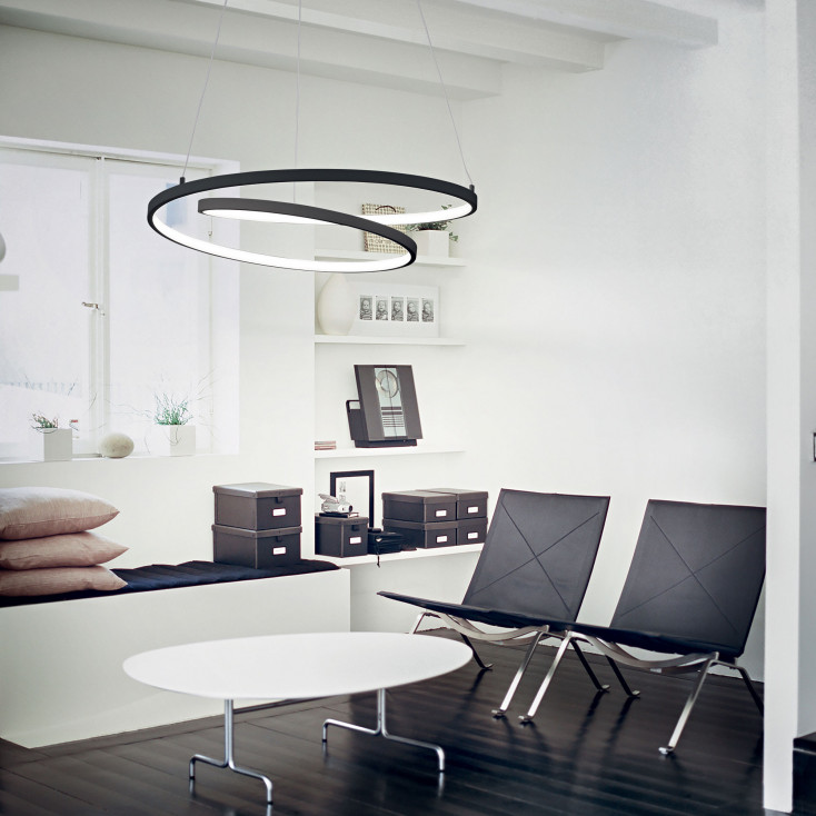 Lampada a sospensione grande con diffusore a LED dal design moderno