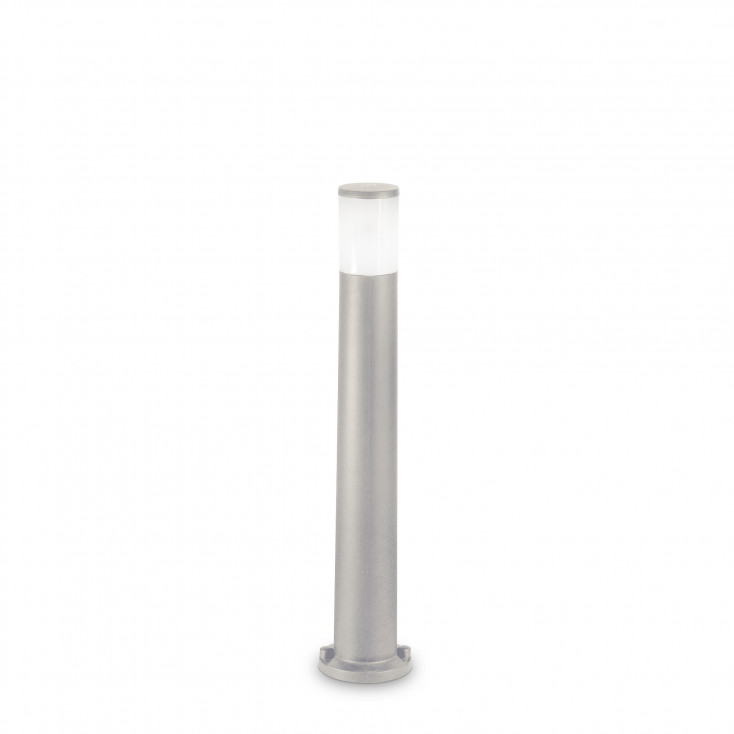 Lampione da giardino dal design moderno con struttura e diffusore in resina
