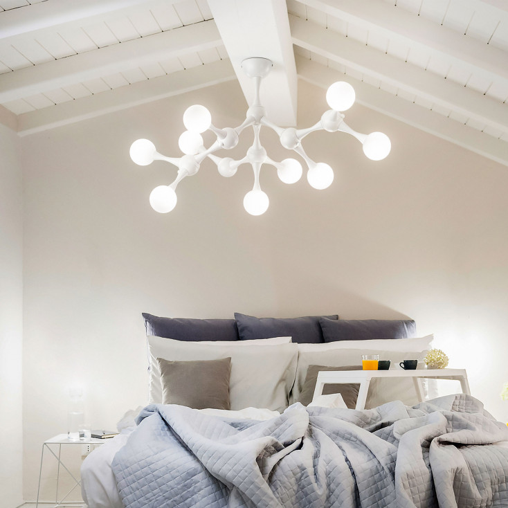 Lampada da soffitto moderna grande struttura in metallo e 9 diffusori in vetro