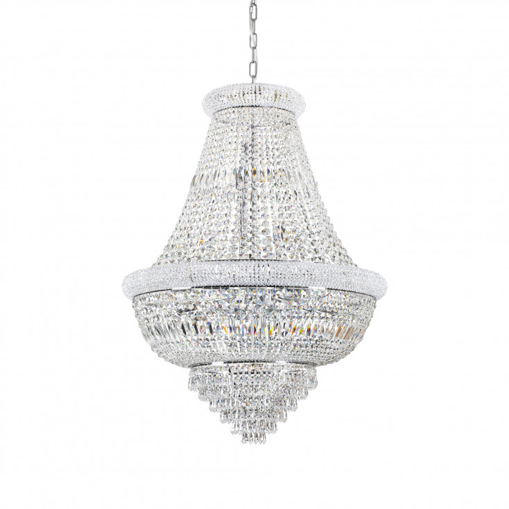 Lampadario grande classico con struttura in metallo e elementi in cristallo