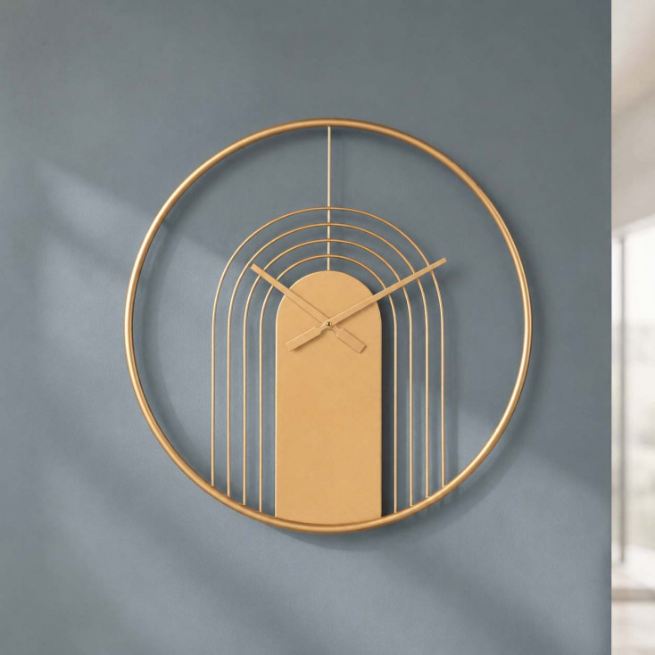 Orologio da parete moderno rotondo in metallo dorato con design geometrico 