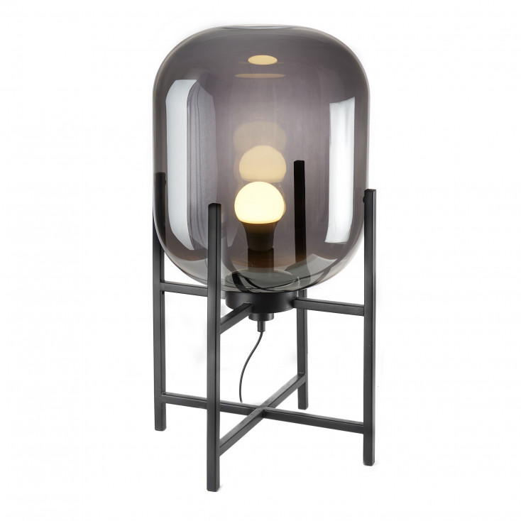 Lampada da tavolo moderna con cupola in vetro fumé e base in metallo nero
