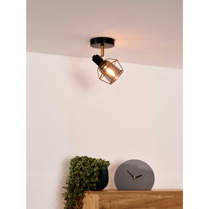 Faretto con struttura in metallo e diffusore orientabile dal design moderno