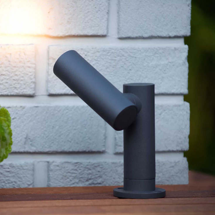 Paletto luce da giardiino a LED con struttura moderna in alluminio orientabile