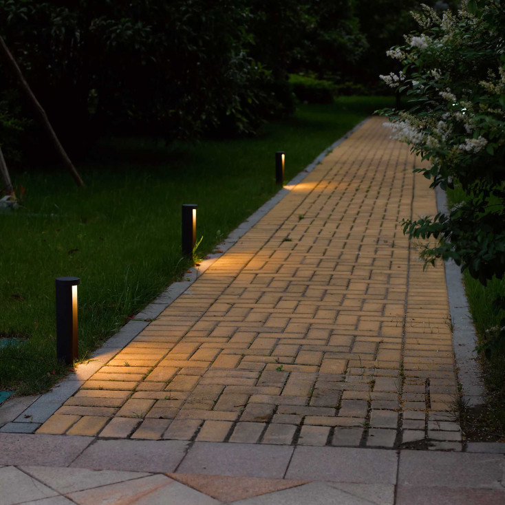 Paletto luce da giardino basso a LED con struttura moderna rotonda in alluminio