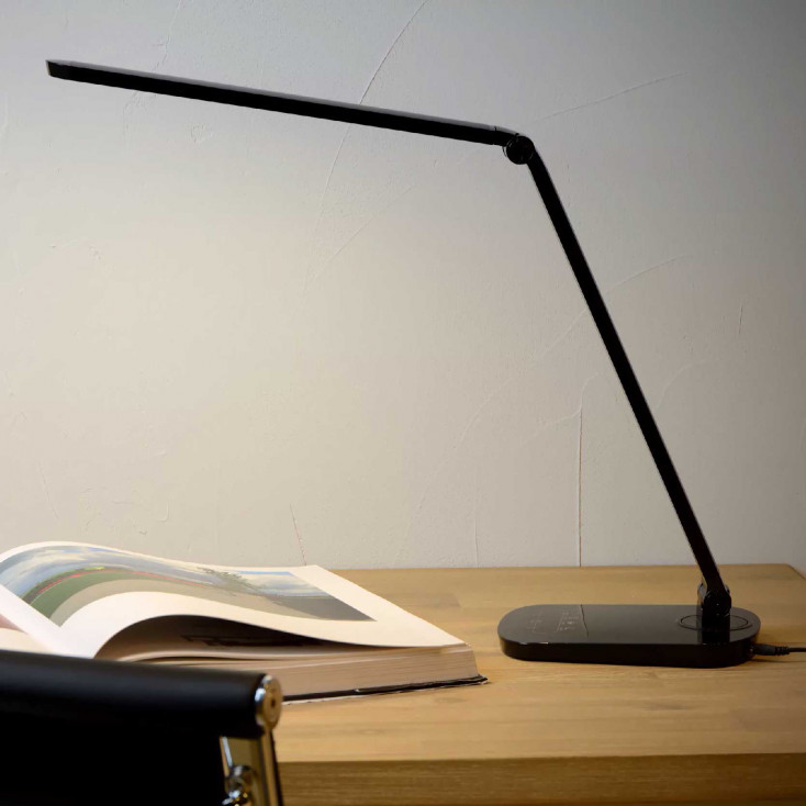 Lampada da scrivania a led dimmerabile con struttura in metallo orientabile