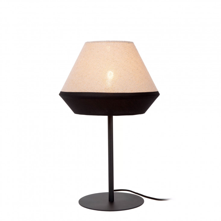 Lampada da tavolo con base in metallo e diffusore in lino