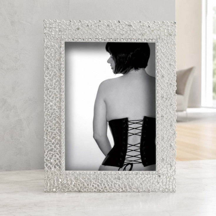 Portafoto da tavolo con cornice in resina dal design elegante