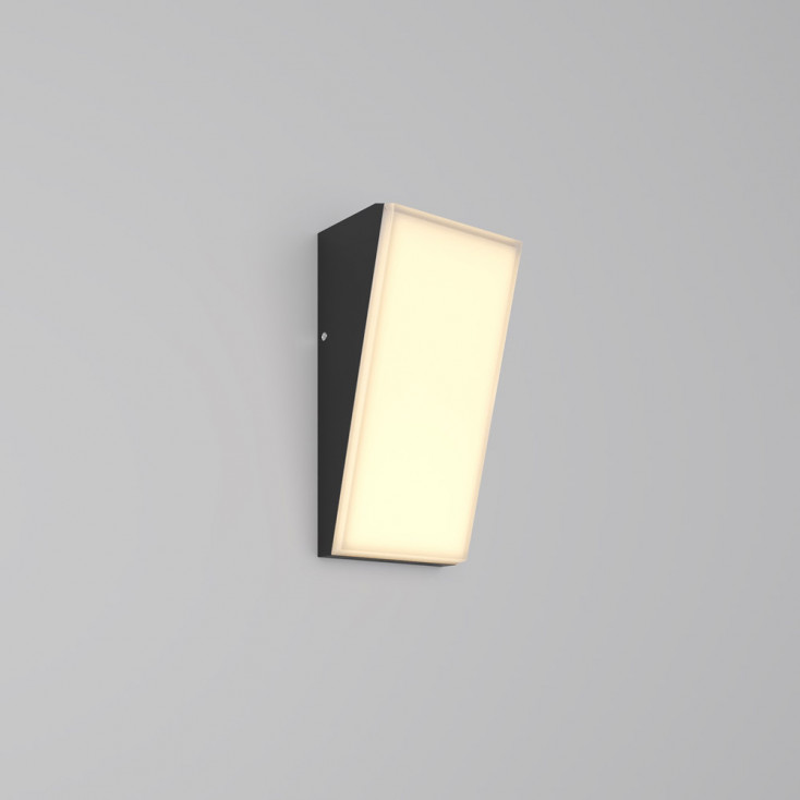 Applique a LED da esterno in alluminio con diffusore verticale in acrilico